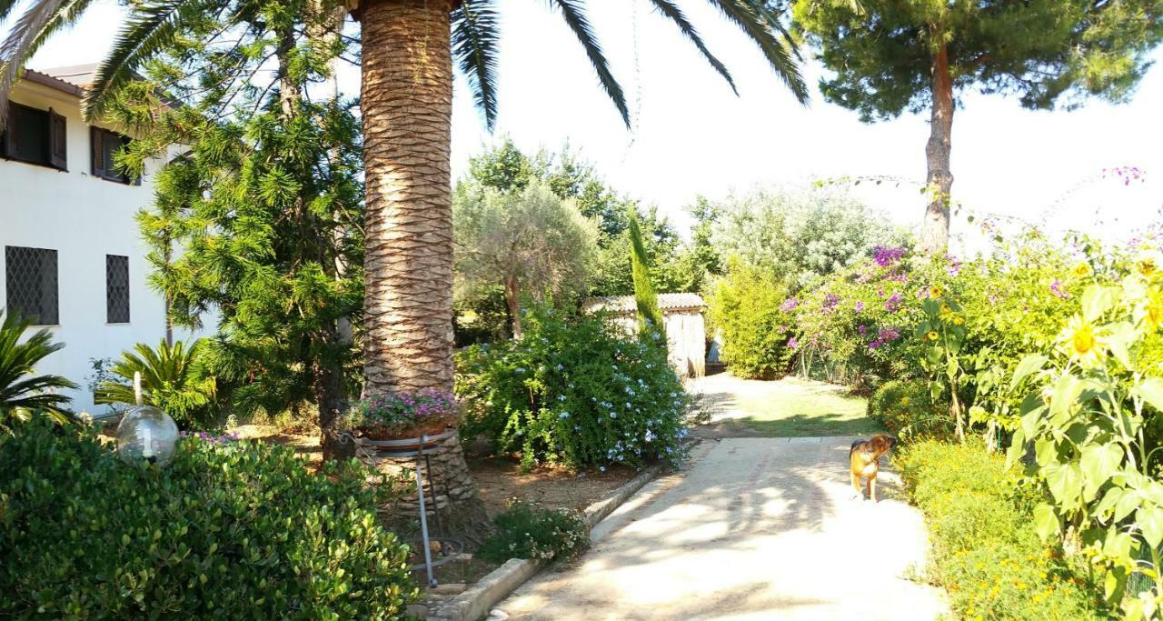 Villa Isabella Zambrone Buitenkant foto